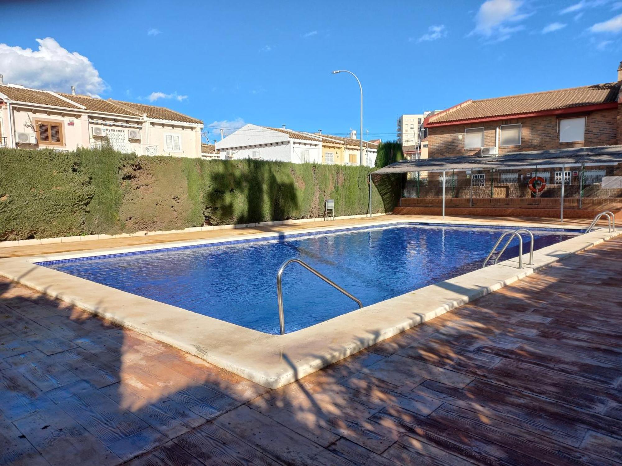 Appartement Proche Mer Avec Piscine Santiago De La Ribera Esterno foto